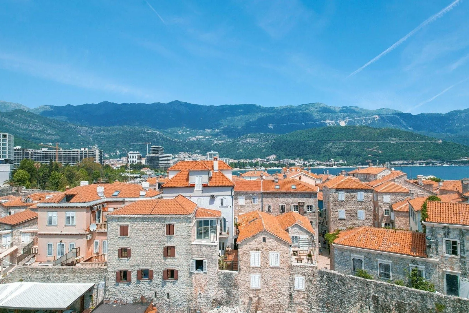 Sale, one bedroom apartment, 70m², Budva, Crna Gora
