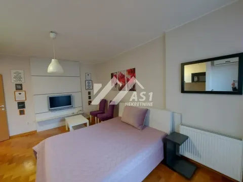 Izdavanje, stan, 26m², Novi Sad Sve Podlokacije, Novi Sad - image 1