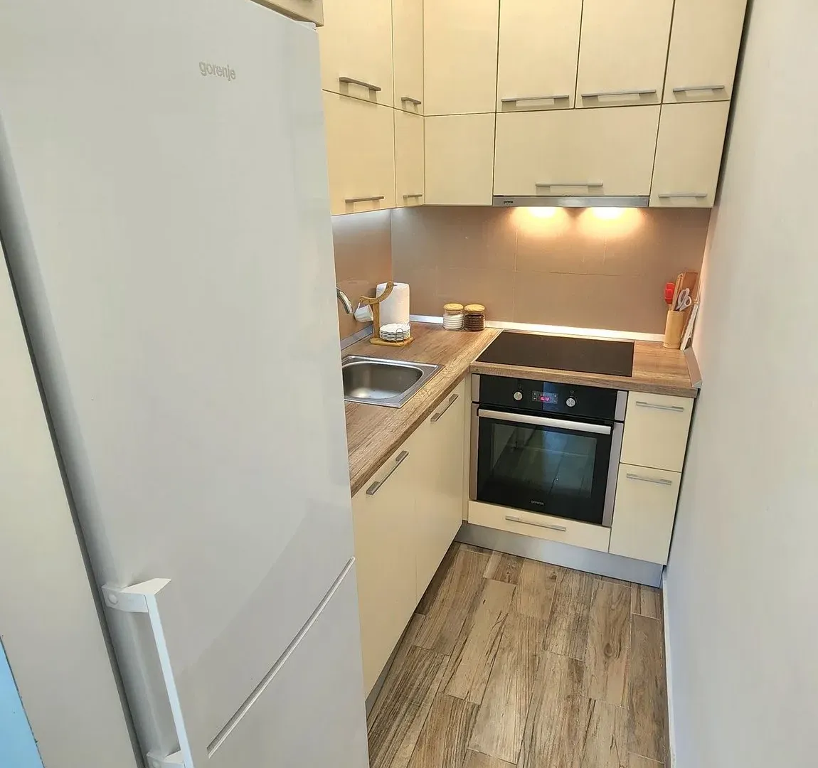 Rent, one bedroom apartment, 53m², Centar, Budva