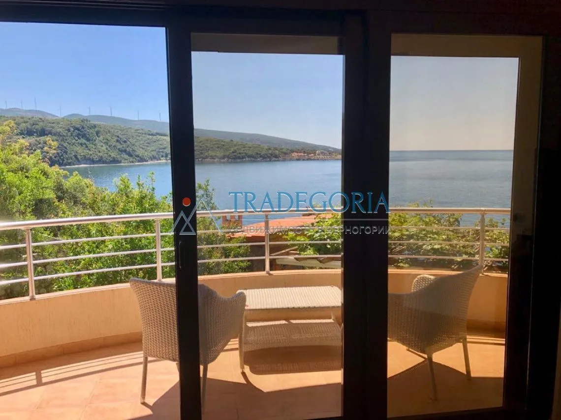 Prodaja, dvosoban stan, 89m², Dobra Voda, Bar