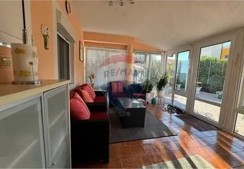 Sale, house, 1874m², Centar, Bar - image 43