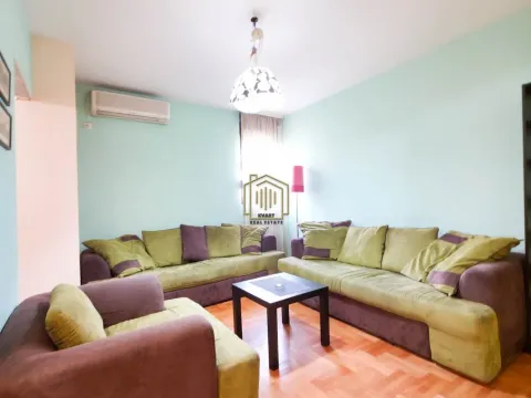 Izdavanje, jednosoban stan, 38m², Blok 5, Podgorica - image 2