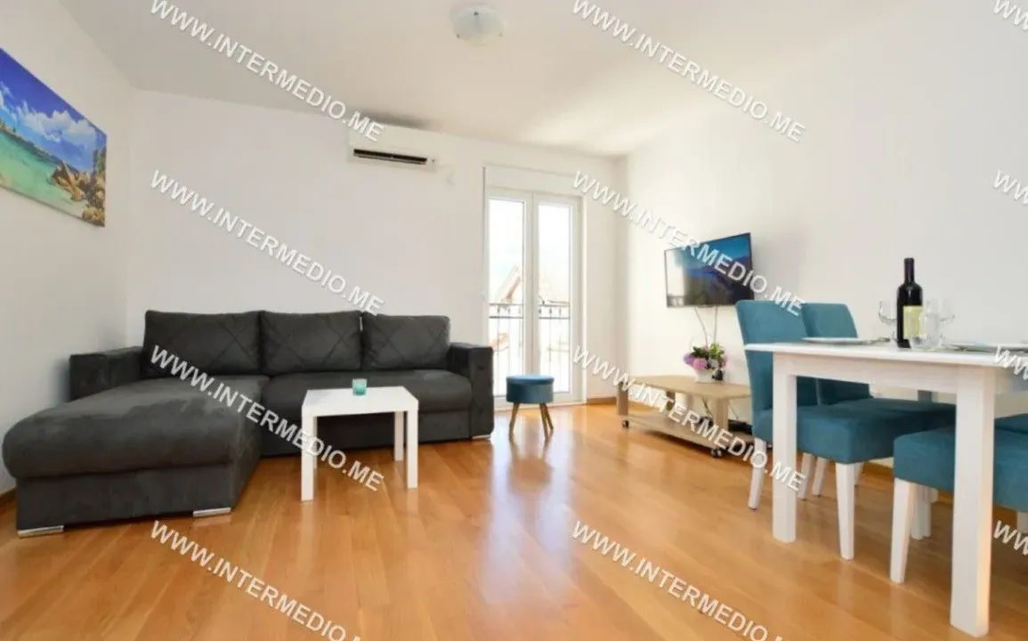 Rent, one bedroom apartment, 45m², Đenovići, Herceg Novi