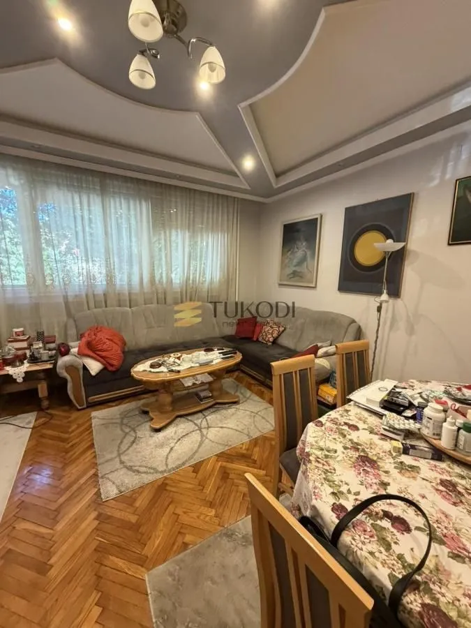 Prodaja, trosoban stan, 87m², Centar, Novi Sad