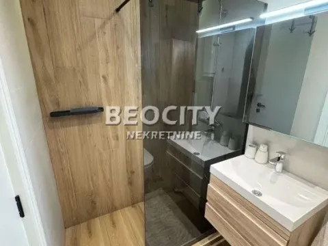 Izdavanje, trosoban stan, 65m², Čubura, Beograd - image 12