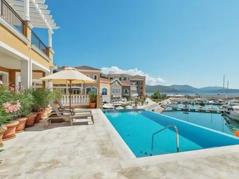 Sale, one bedroom apartment, 74m², Luštica Bay, Tivat - image 13
