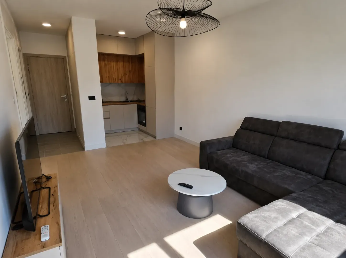 Rent, one bedroom apartment, 47m², Krivi Most, Podgorica