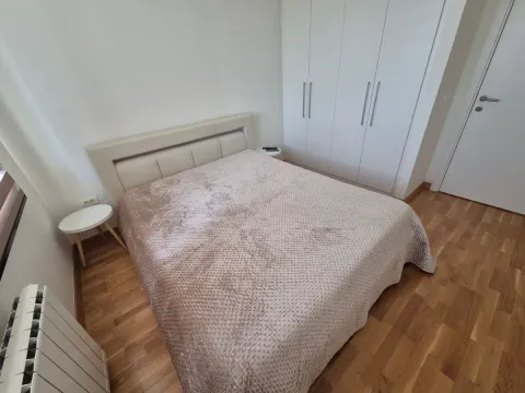 Izdavanje, trosoban stan, 88m², Beograd Na Vodi, Beograd - image 6