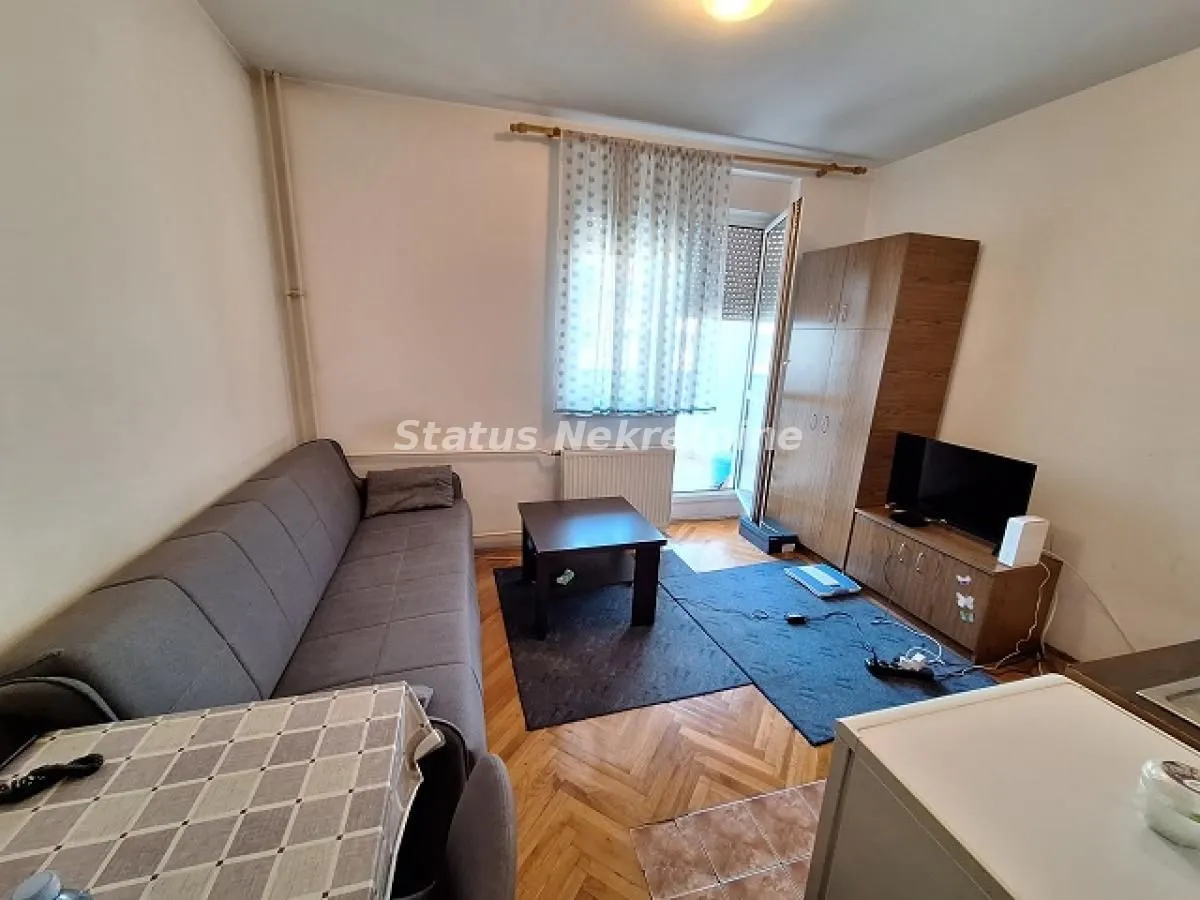 Rent, studio apartment, 24m², Grbavica, Novi Sad Sve Podlokacije