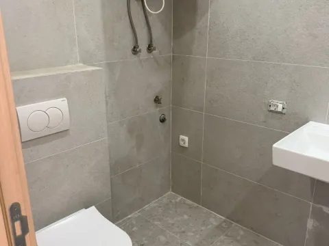 Prodaja, trosoban stan, 113m², Tivat, Crna Gora - image 9