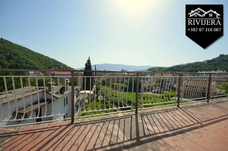 Prodaja, kuća, 300m², Zelenika, Herceg Novi