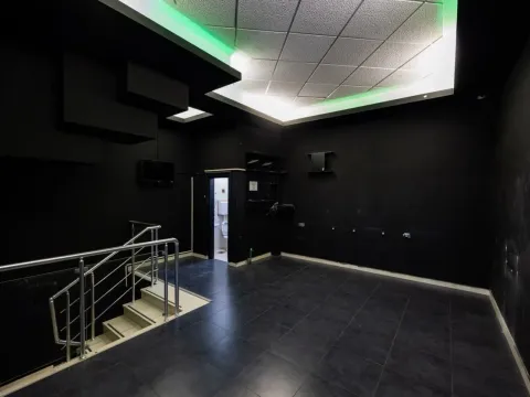 Rent, office space, 150m², Preko Morače, Podgorica - image 12