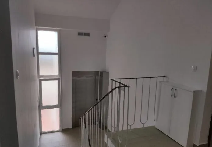 Rent, one bedroom apartment, 48m², Centar, Tivat