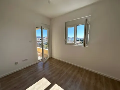 Sale, one bedroom apartment, 46m², Bar, Crna Gora - image 9