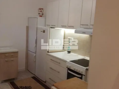 Prodaja, jednosoban stan, 30m², Vračar Hram, Vračar Sve Podlokacije - image 10