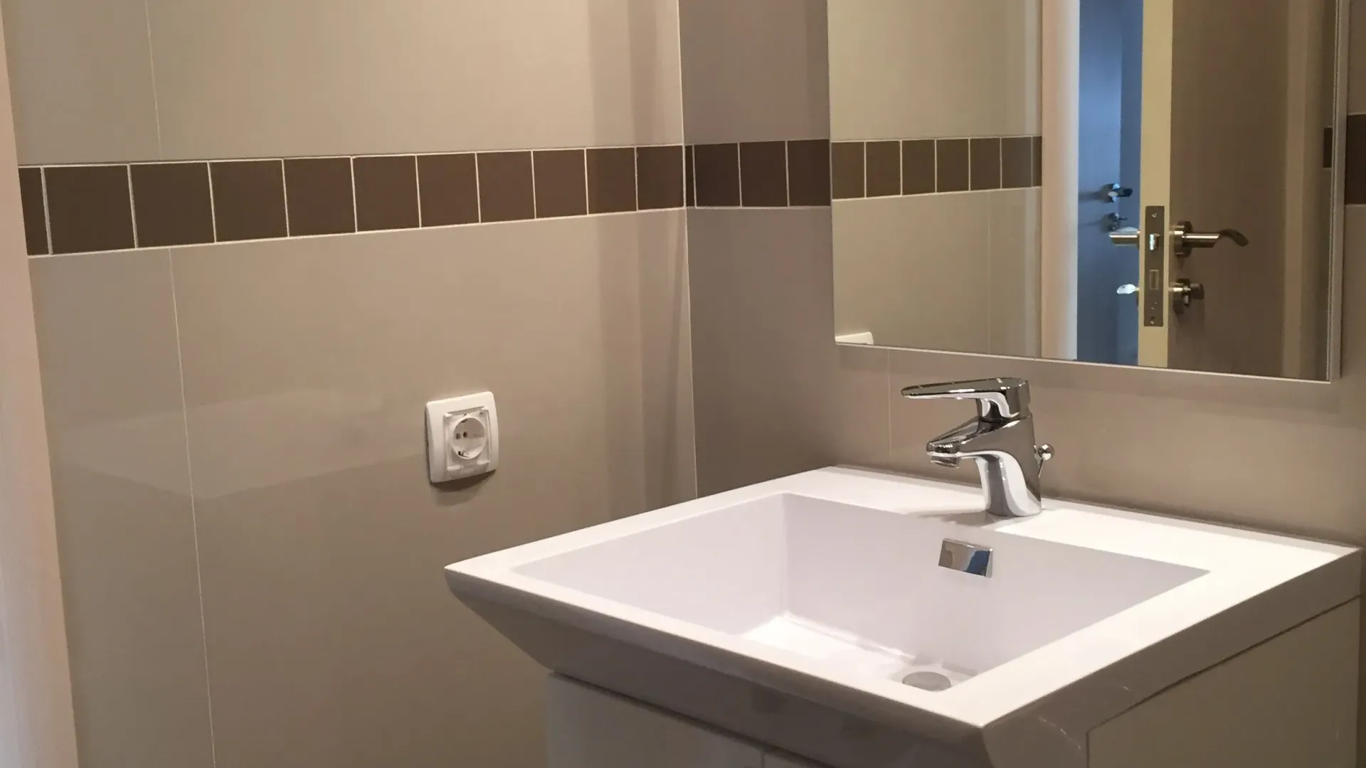 Rent, one bedroom apartment, 55m², Rozino, Budva