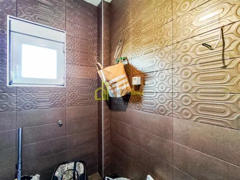 Izdavanje, kuća, 147m², Donji Kokoti, Podgorica - image 10