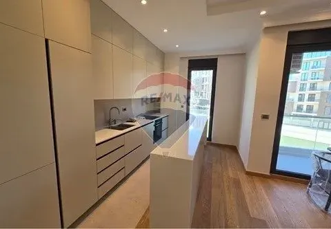 Izdavanje, dvosoban stan, 80m², City Kvart, Podgorica - image 8