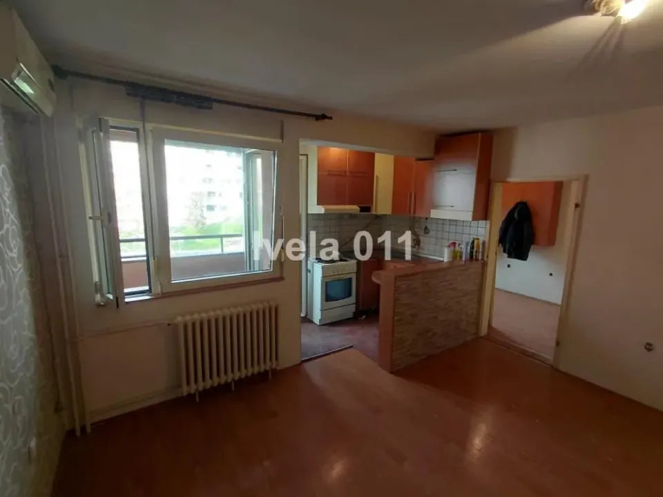 Prodaja, jednosoban stan, 37m², Zvezdara Sve Podlokacije, Beograd