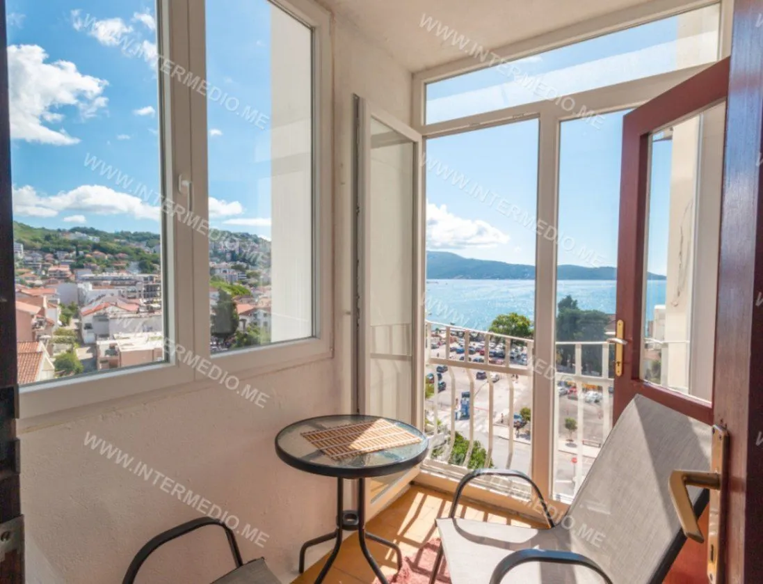 Prodaja, garsonjera, 35m², Igalo, Herceg Novi