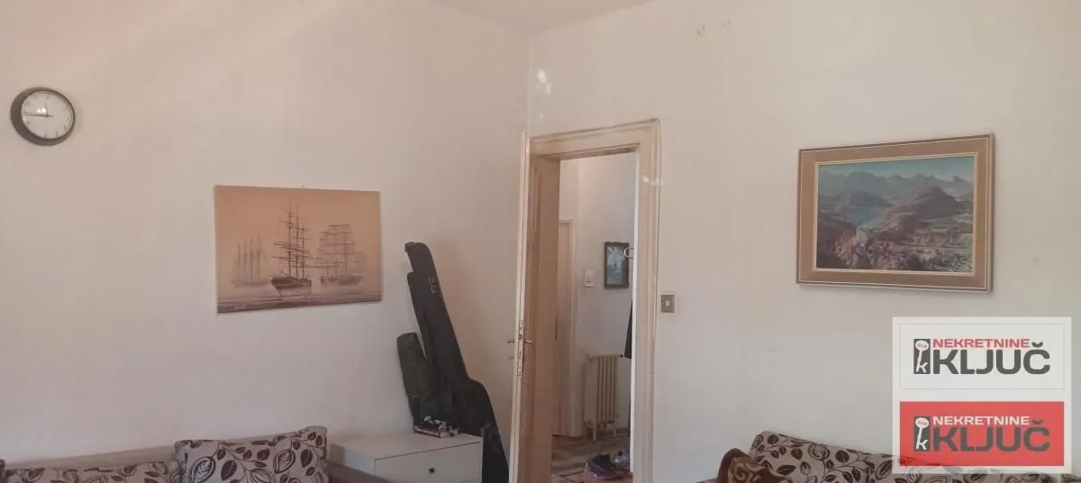 Prodaja, trosoban stan, 102m², Centar, Novi Sad