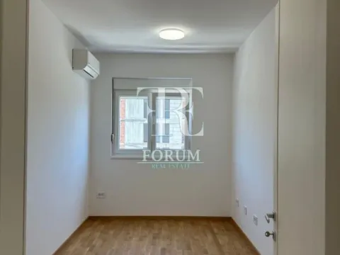 Izdavanje, dvosoban stan, 65m², Stari Aerodrom, Podgorica - image 7