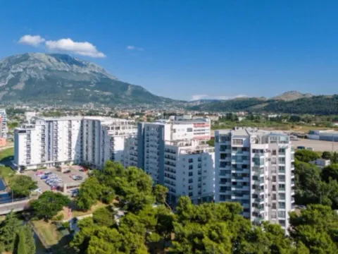 Prodaja, jednosoban stan, 52m², Bar, Crna Gora - image 8