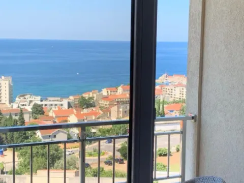 Sale, one bedroom apartment, 42m², Petrovac, Budva - image 1