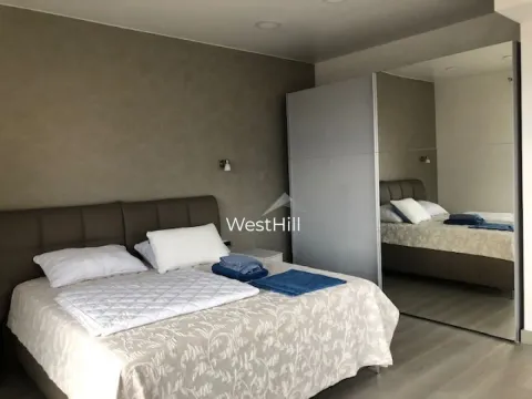 Sale, house, 400m², Bečići, Budva - image 8