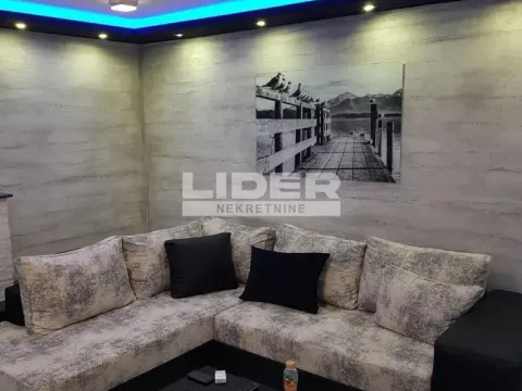 Rent, two bedroom apartment, 52m², Stari Grad, Beograd - image 4