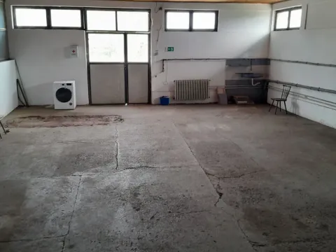 Prodaja, poslovni prostor, 450m², Čerević, Beočin - image 7