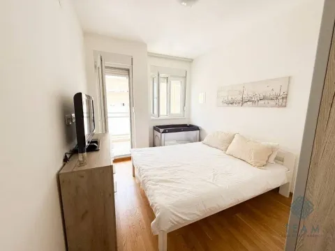 Izdavanje, jednosoban stan, 43m², City Kej, Podgorica - image 7