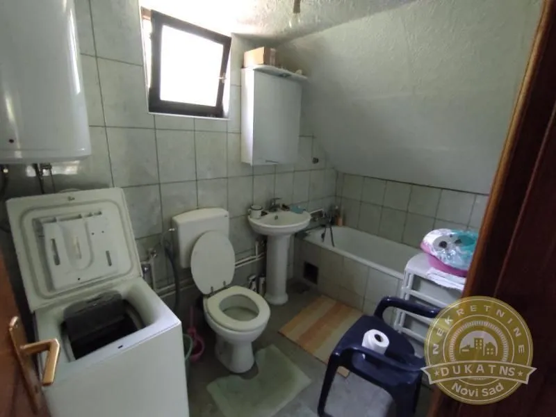 Prodaja, kuća, 91m², Beočin, Srbija