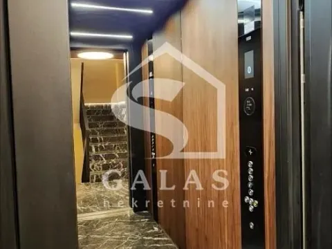 Sale, four bedroom apartment, 232m², Autokomanda, Voždovac Sve Podlokacije - image 15