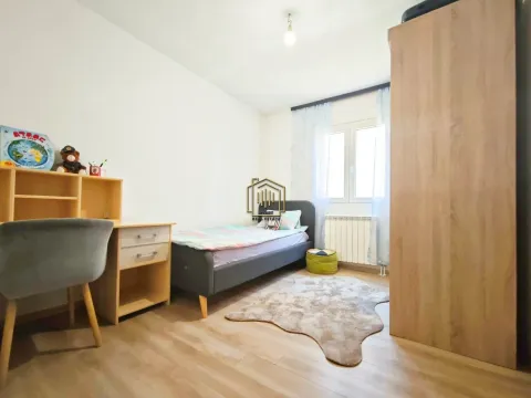 Izdavanje, trosoban stan, 90m², Donja Gorica, Podgorica - image 8
