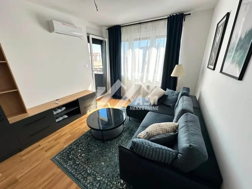 Izdavanje, jednosoban stan, 40m², Novi Majur, Petrovaradin