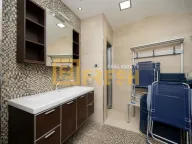 Izdavanje, kuća, 380m², Mareza, Podgorica - image 32