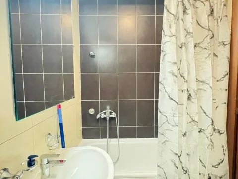 Rent, two bedroom apartment, 60m², City Kvart, Podgorica - image 10