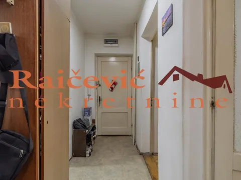 Sale, two bedroom apartment, 65m², Zemun Centar, Zemun Sve Podlokacije - image 5