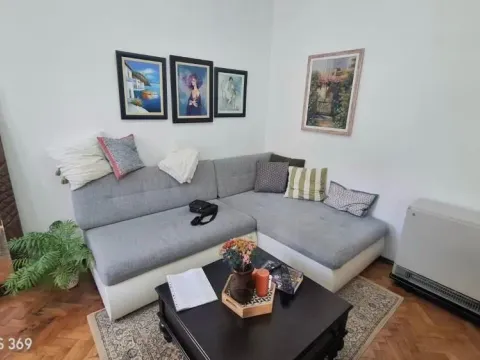 Prodaja, dvosoban stan, 49m², Zemun Gornji Grad, Zemun Sve Podlokacije - image 2