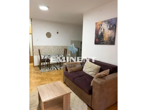 Izdavanje, stan, 40m², Đeram Pijaca, Beograd - image 3
