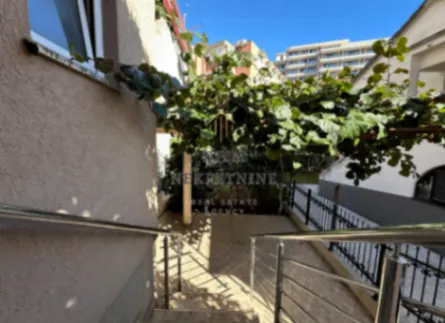 Izdavanje, jednosoban stan, 62m², Budva, Crna Gora - image 10