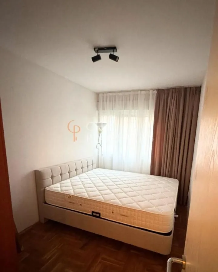 Rent, apartment, 35m², Centar, Podgorica
