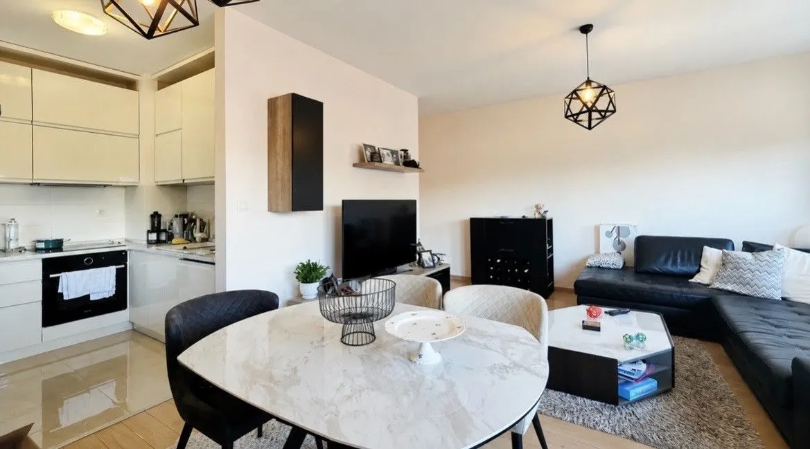 Prodaja, jednosoban stan, 53m², City Kvart, Podgorica