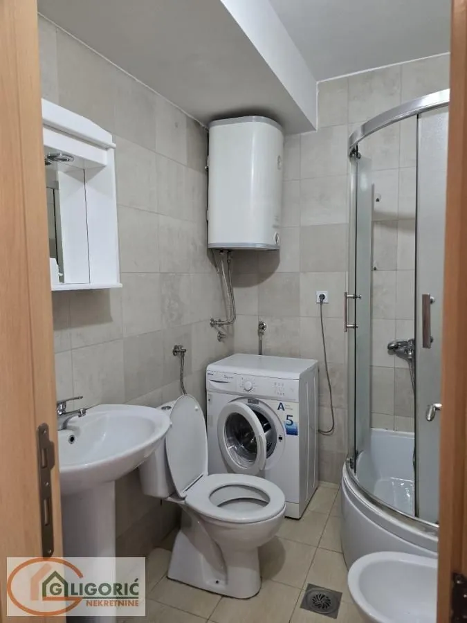 Rent, office space, 41m², Poštanska Štedionica, Palilula Sve Podlokacije