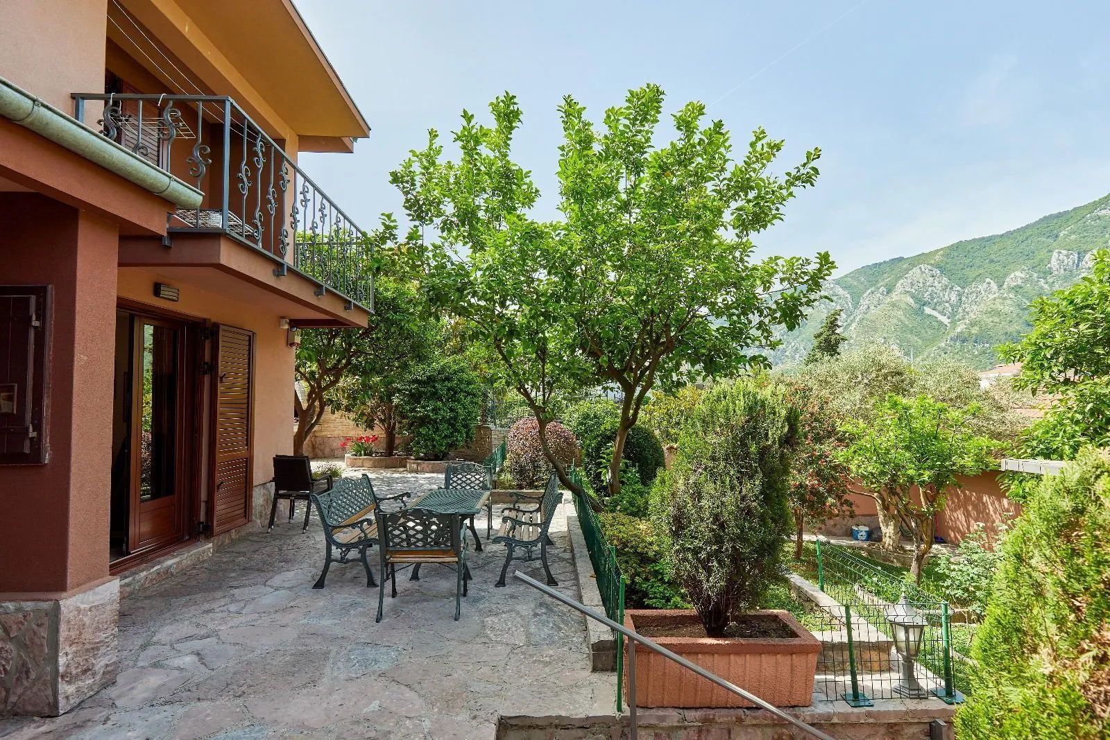 Sale, house, 120m², Dobrota, Kotor