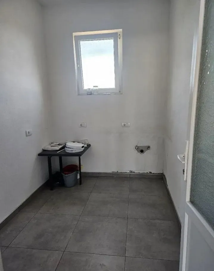 Rent, office space, 140m², Smederevo, Srbija