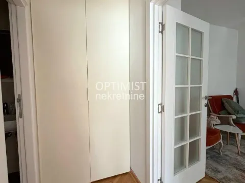 Rent, two bedroom apartment, 53m², Slavija, Vračar Sve Podlokacije - image 9