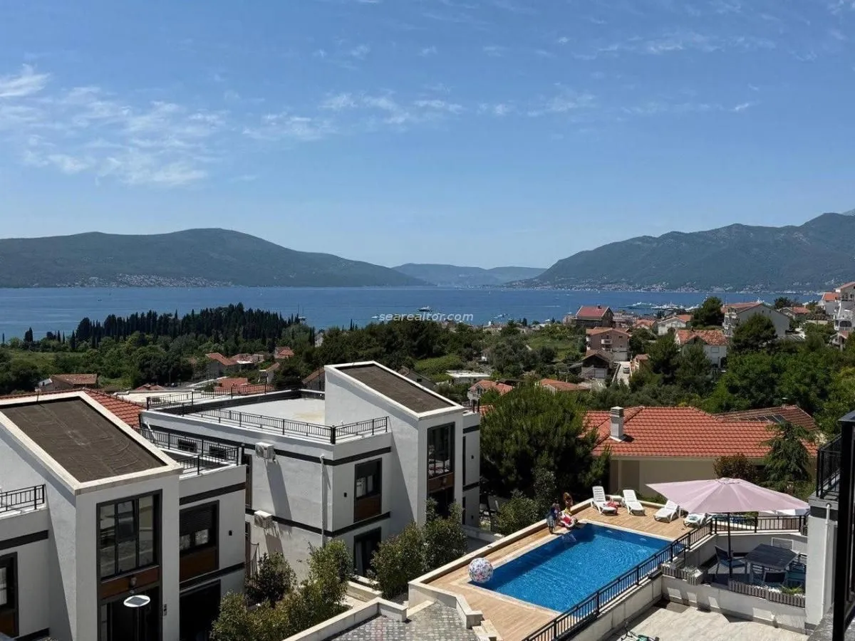 Prodaja, dvosoban stan, 47m², Tivat, Crna Gora