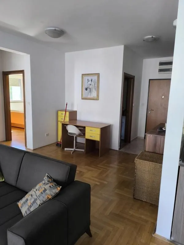 Rent, two bedroom apartment, 84m², Bar, Crna Gora